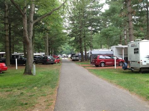 Twin mills campground - Provides information on Twin Mills Camping Resort, Howe, Indiana including GPS coordinates, local directions, contact details, RV sites, tent sites, cabins, photos, reviews, …